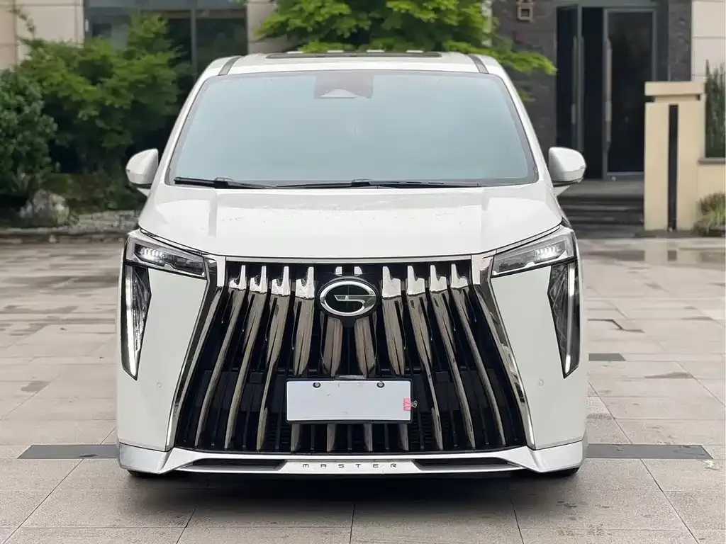 GAC Motor Trumpchi M8 — фото 2