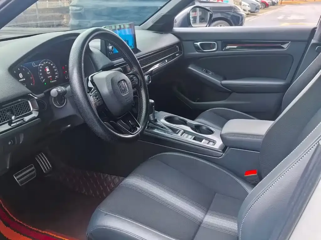 Honda Civic — фото 3
