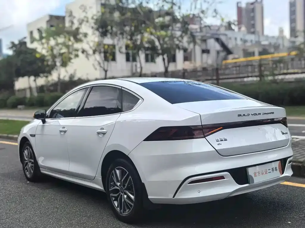 BYD Qin PLUS — фото 9