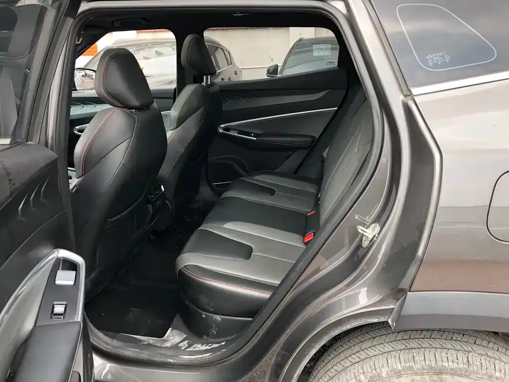 Geely Boyue 2024 из CN, фото 3