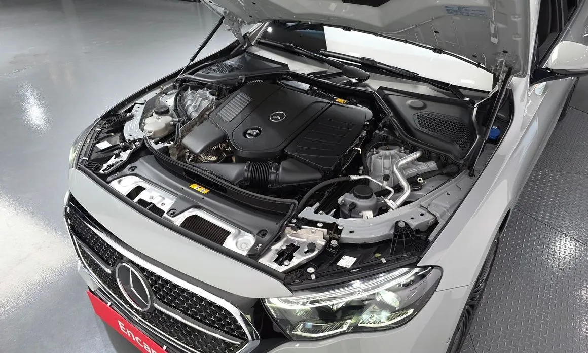 Mercedes-Benz E-Class 2024 из KR, фото 9