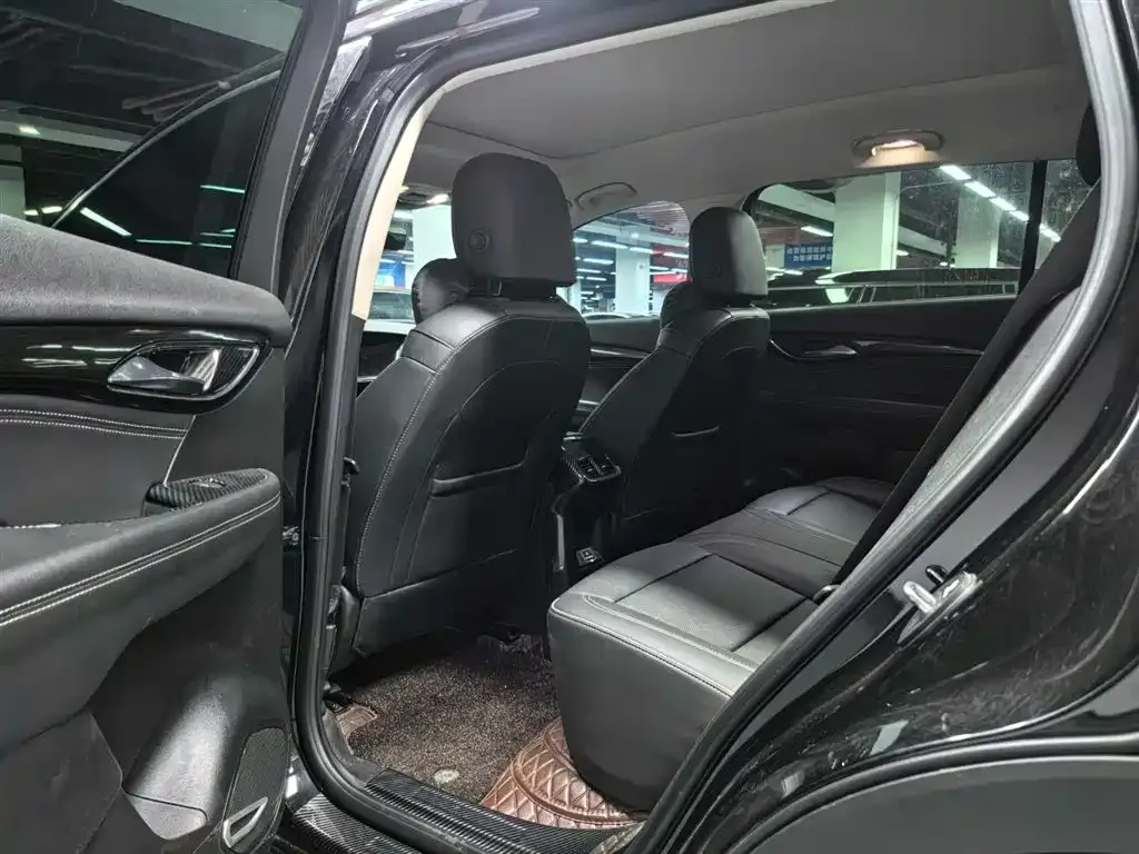 Buick Envision Plus — фото 2