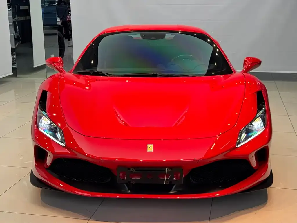 Ferrari F8 — фото 2