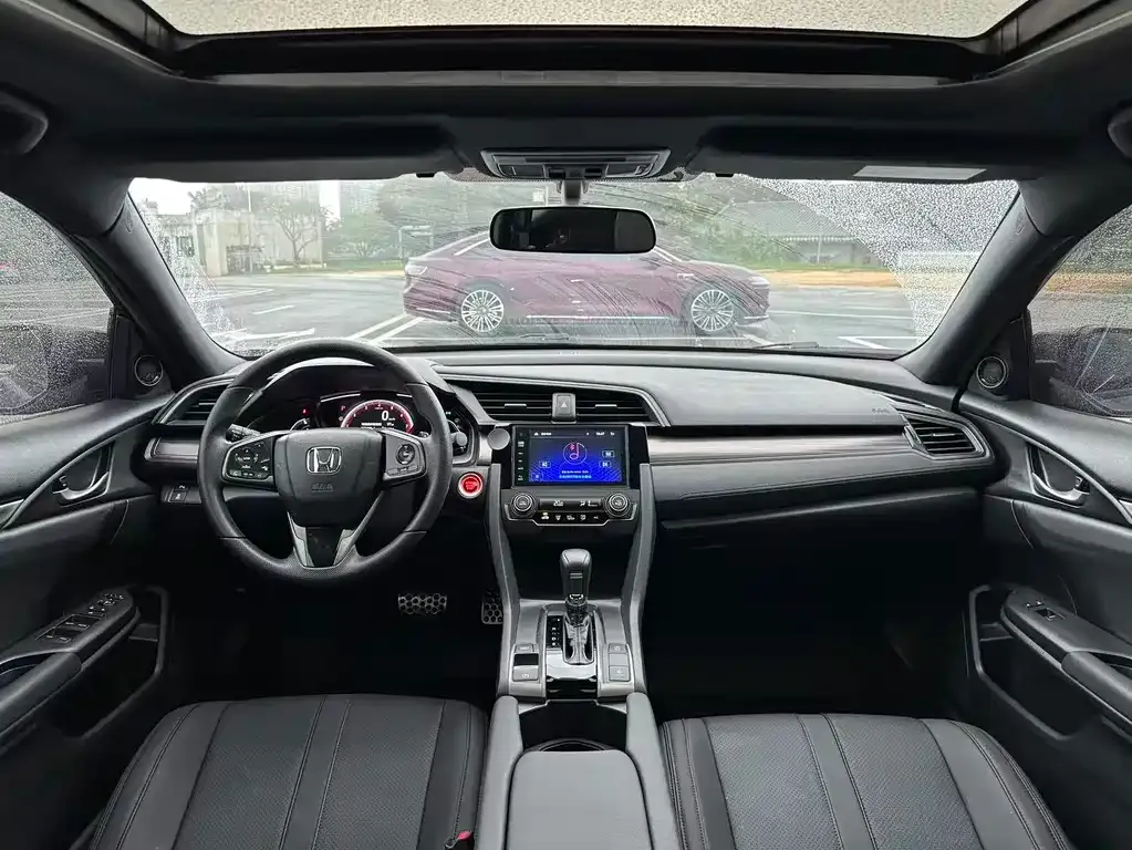 Honda Civic — фото 7