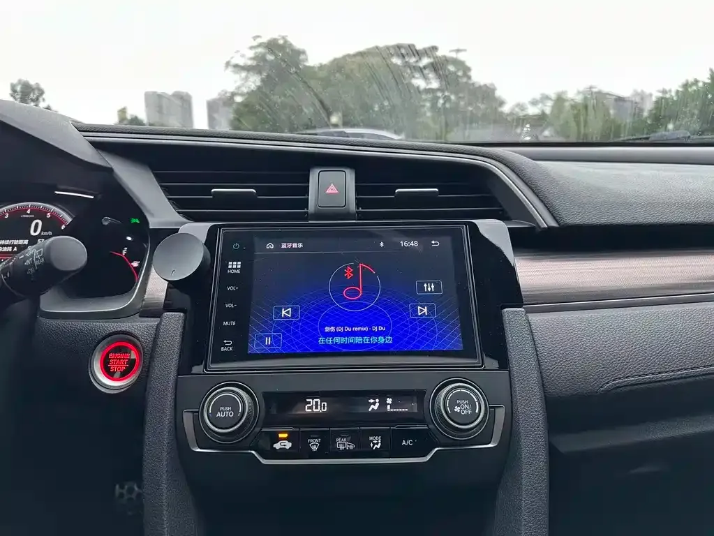 Honda Civic — фото 5