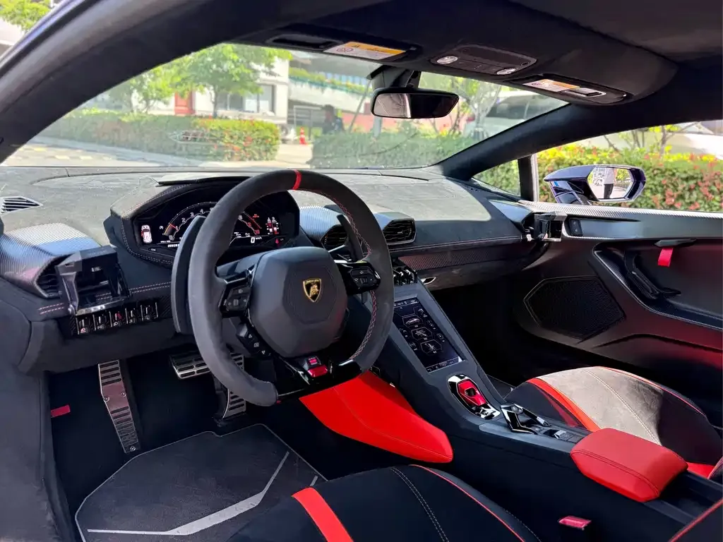 Lamborghini Huracan — фото 7