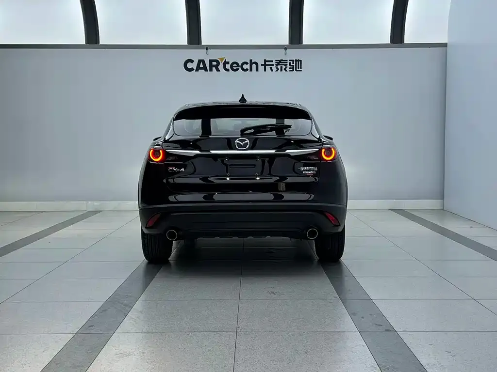Mazda CX-4 — фото 6