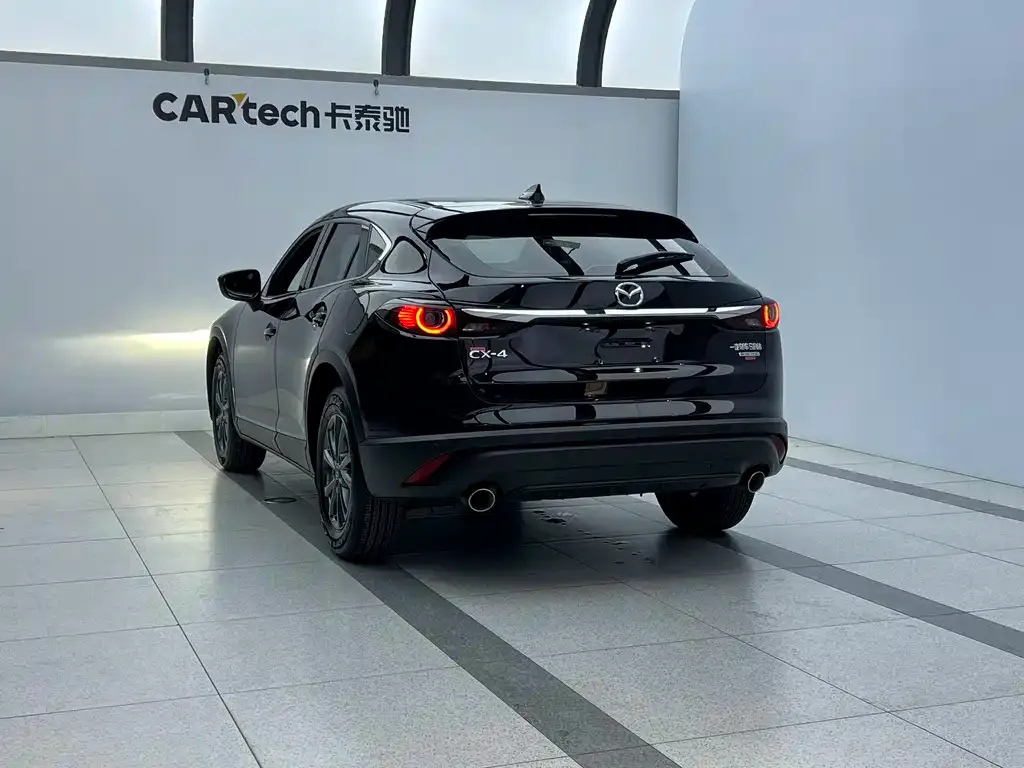 Mazda CX-4 — фото 8