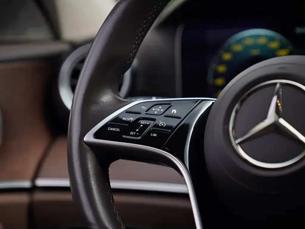 Mercedes-Benz E-Class 2023 из CN, фото 10