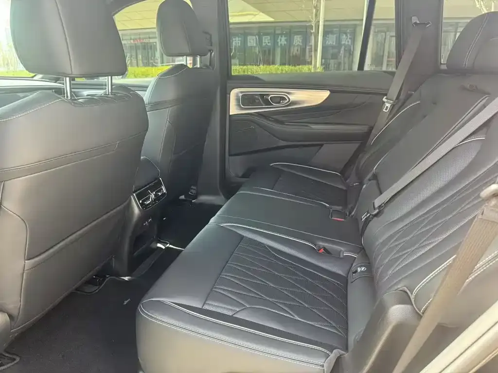 GAC Motor Trumpchi GS8 — фото 2