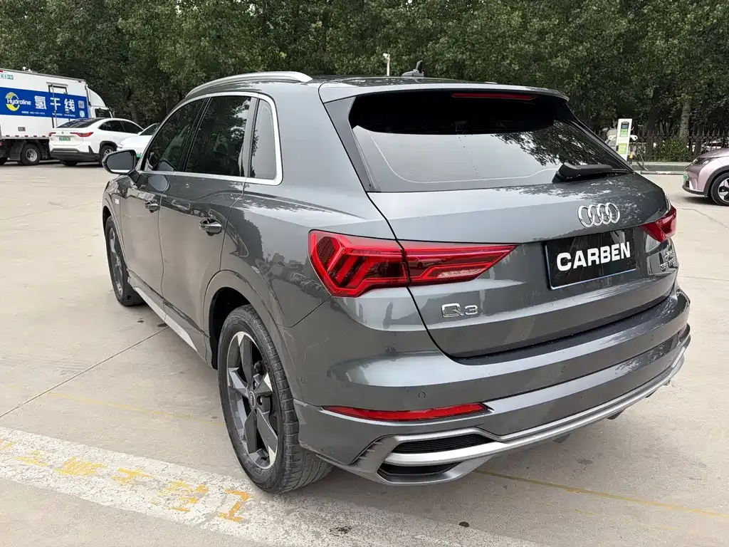 Audi Q3 — фото 9