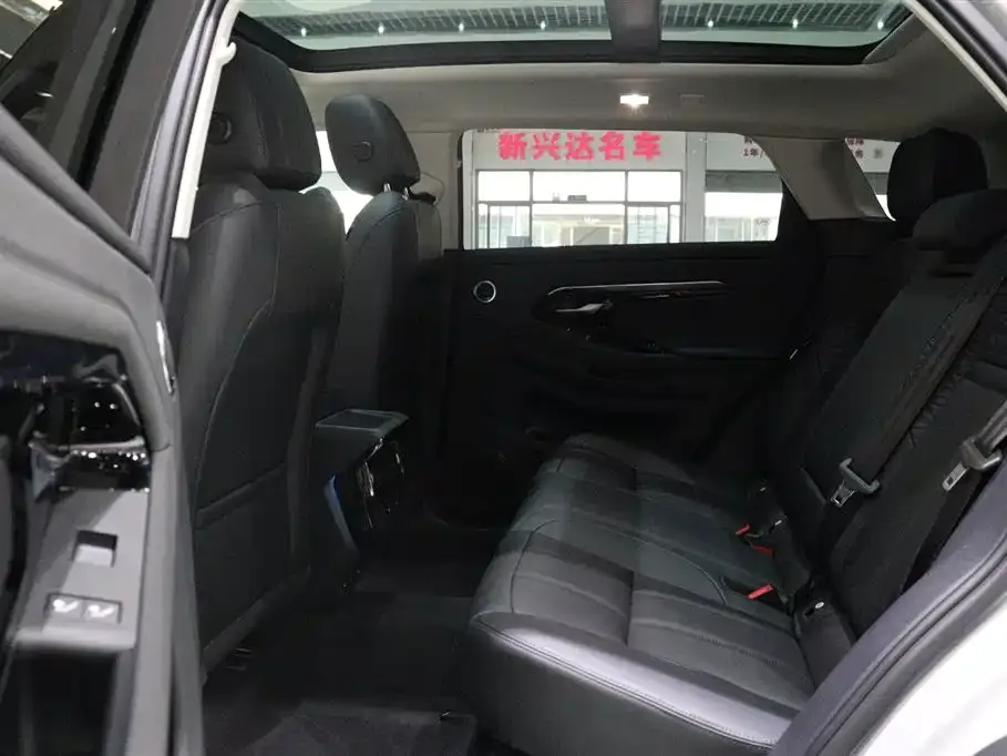 Land Rover Evoque — фото 5