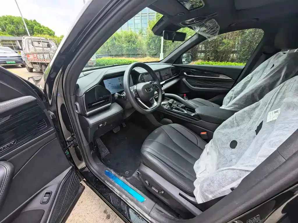 Geely Xingyue L 2024 из CN, фото 6