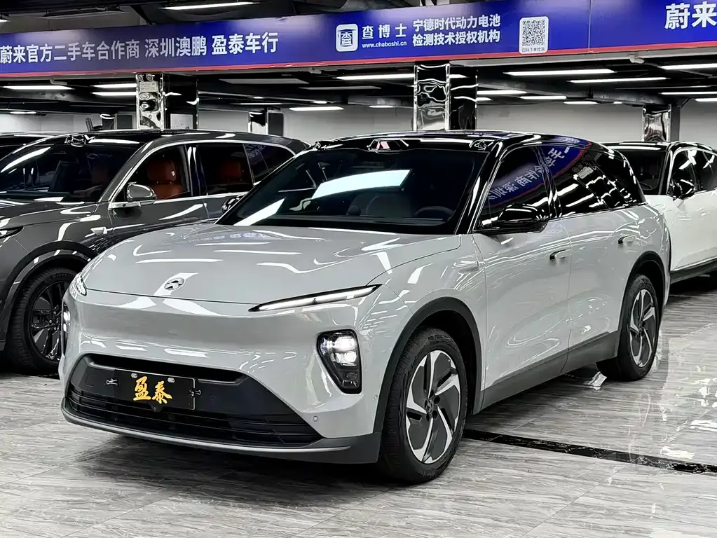 NIO ES8 — фото 1
