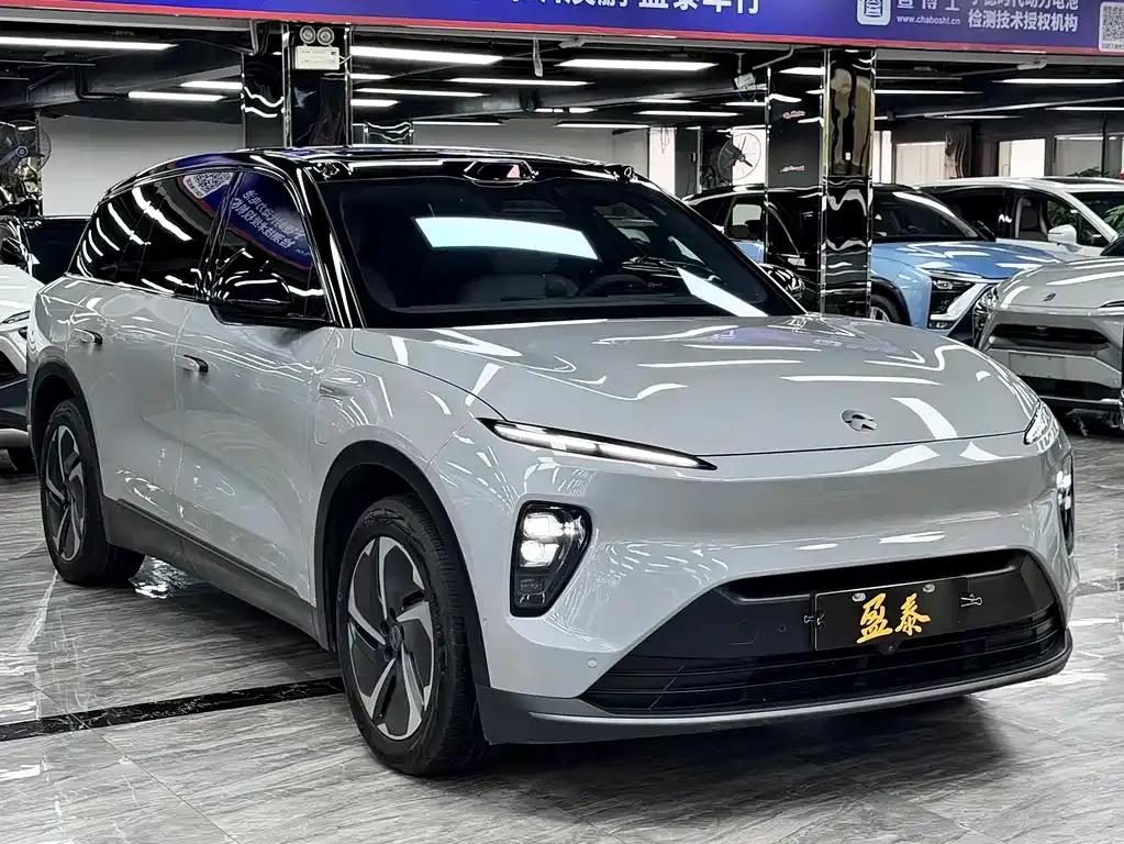 NIO ES8 — фото 7