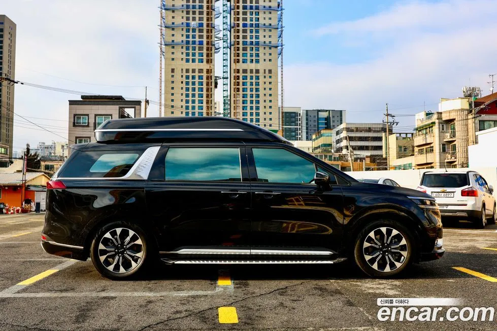 Kia Carnival — фото 10