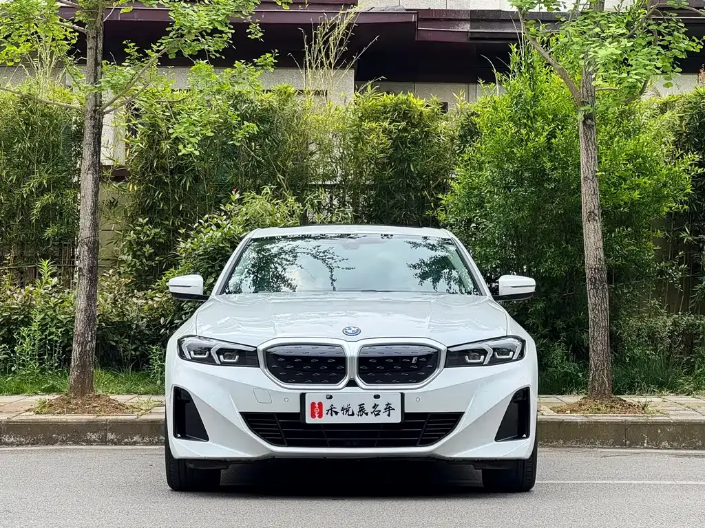 BMW i3 — фото 10