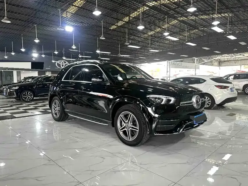 Mercedes-Benz GLE — фото 9
