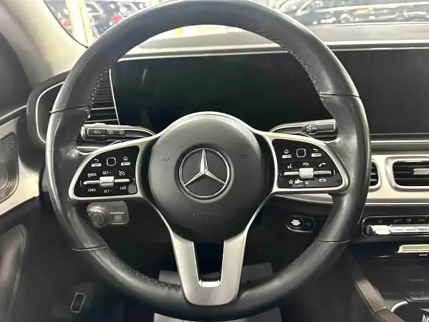 Mercedes-Benz GLE — фото 3