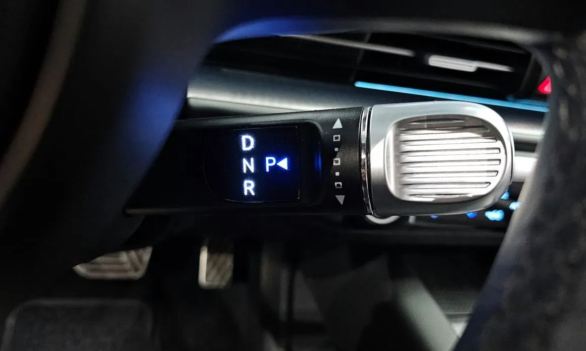 Hyundai Ioniq6 — фото 5