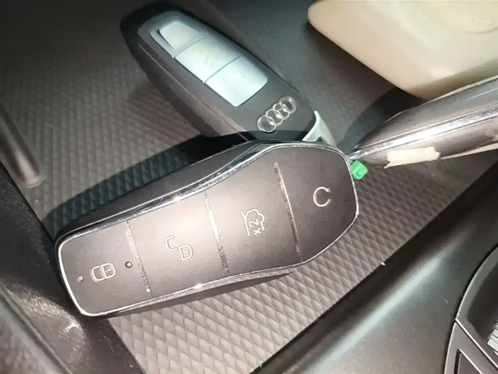 BYD Seal 05 DM-i 2025 из CN, фото 4
