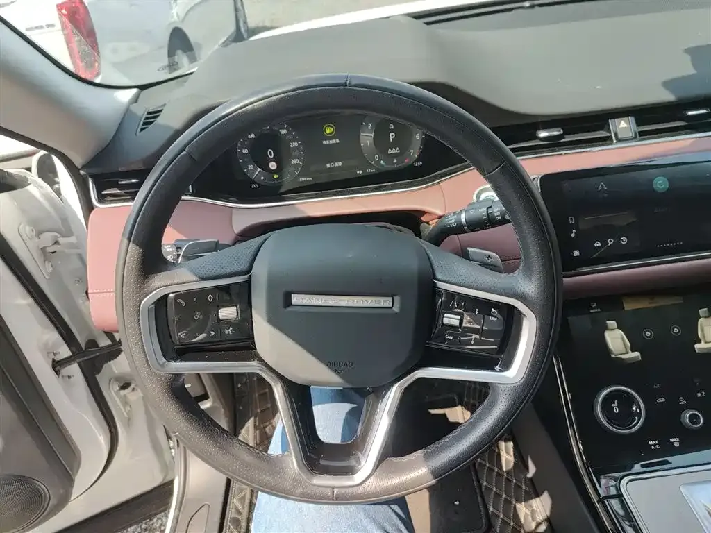 Land Rover Evoque — фото 4