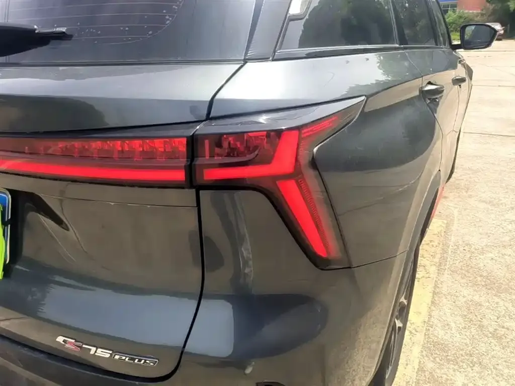Changan CS75PLUS — фото 10