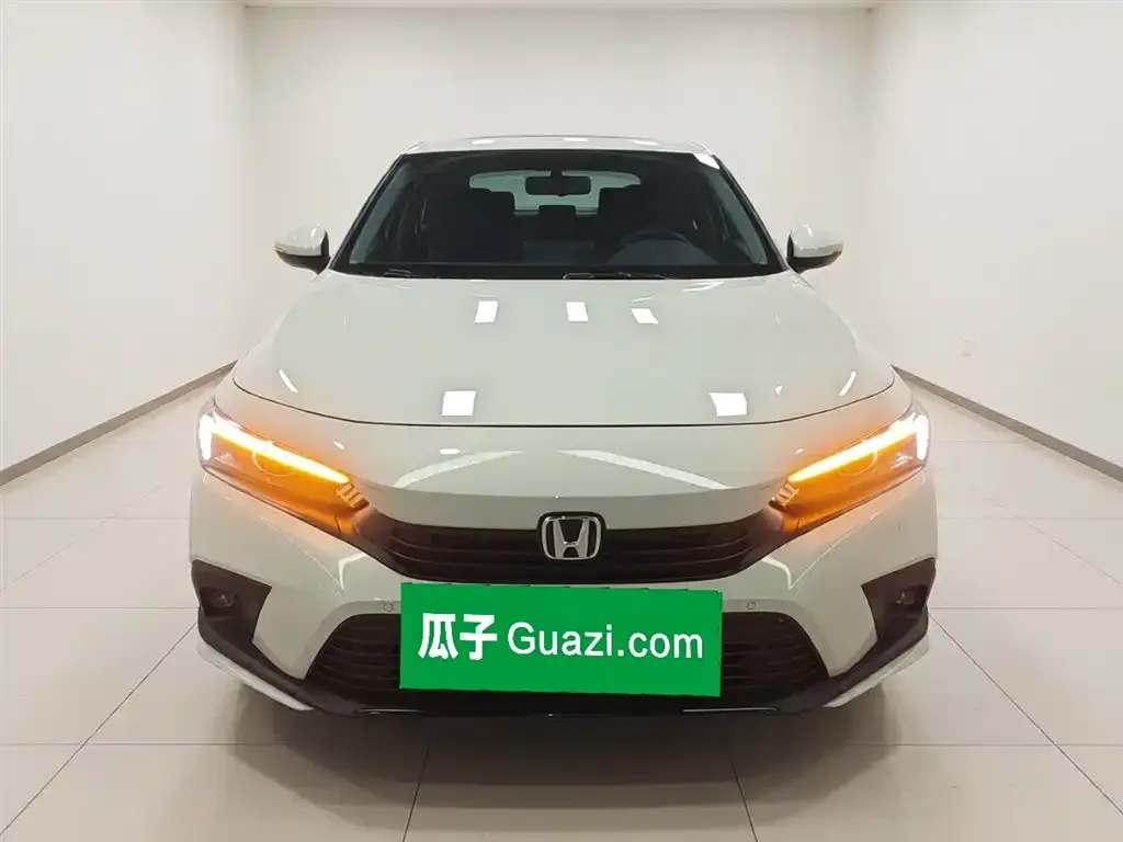 Honda Civic — фото 8