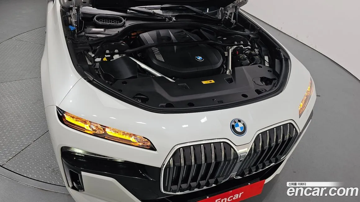BMW 7-Series 2023 из KR, фото 8