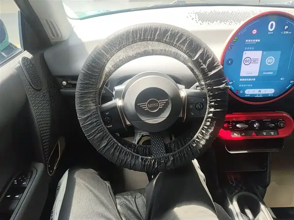 MINI Cooper EV 2025 из CN, фото 8