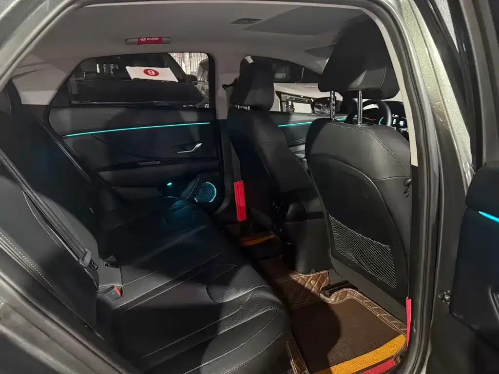 Hyundai Elantra 2024 из CN, фото 7