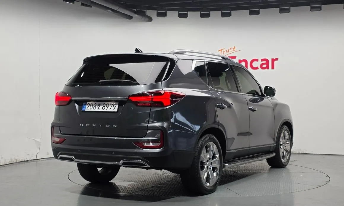 KG Mobility (Ssangyong) Rexton — фото 4