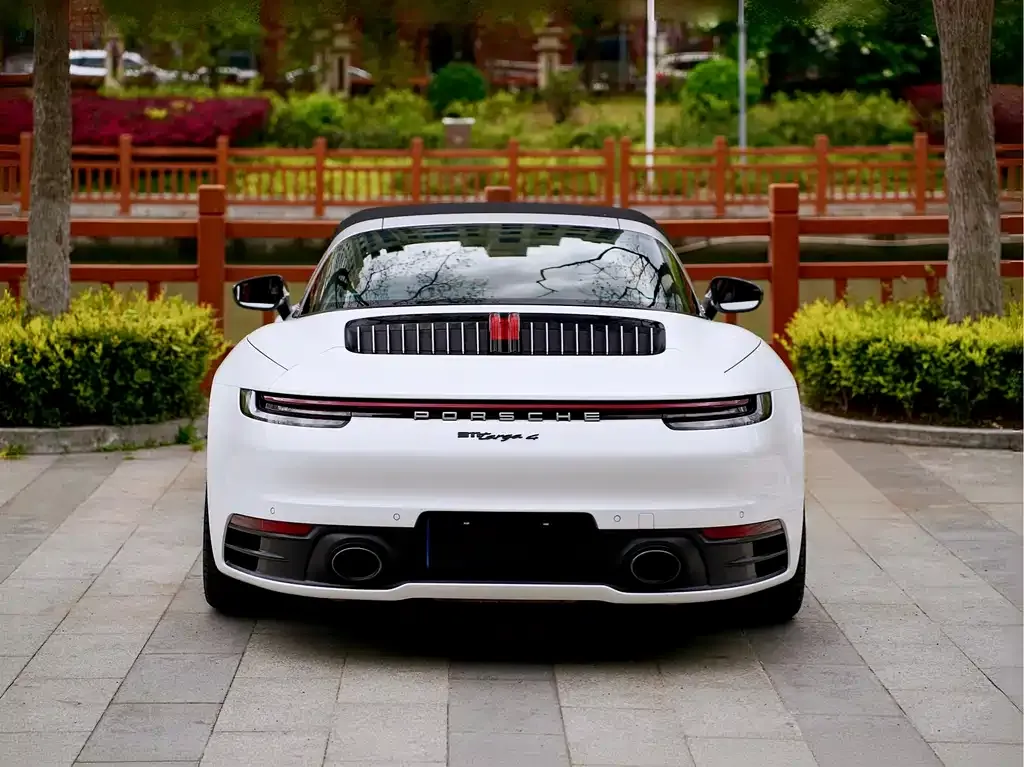 Porsche 911 2021 из CN, фото 4
