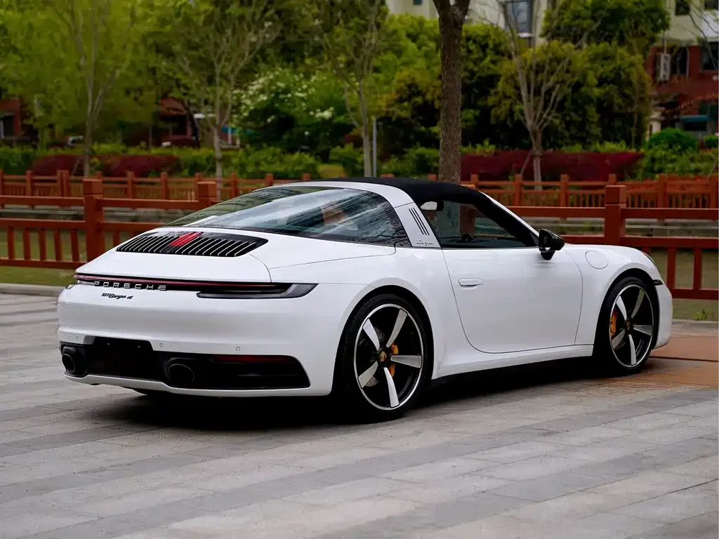 Porsche 911 2021 из CN, фото 6