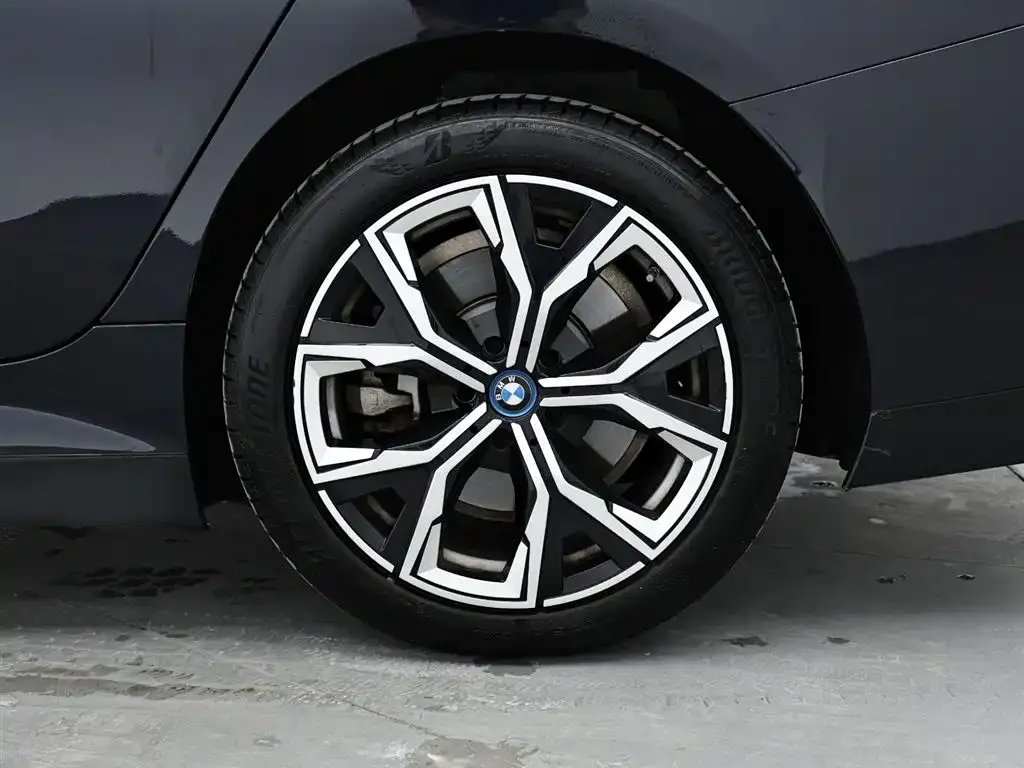 BMW i3 — фото 6