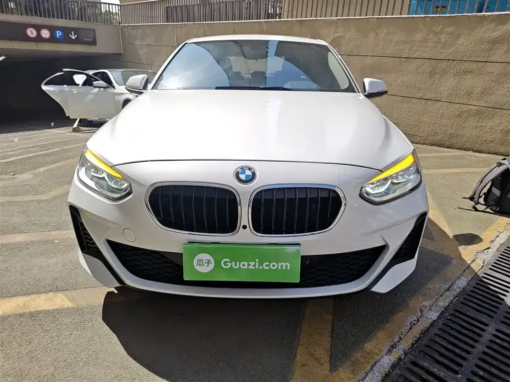 BMW 1 Series 2021 из CN, фото 5