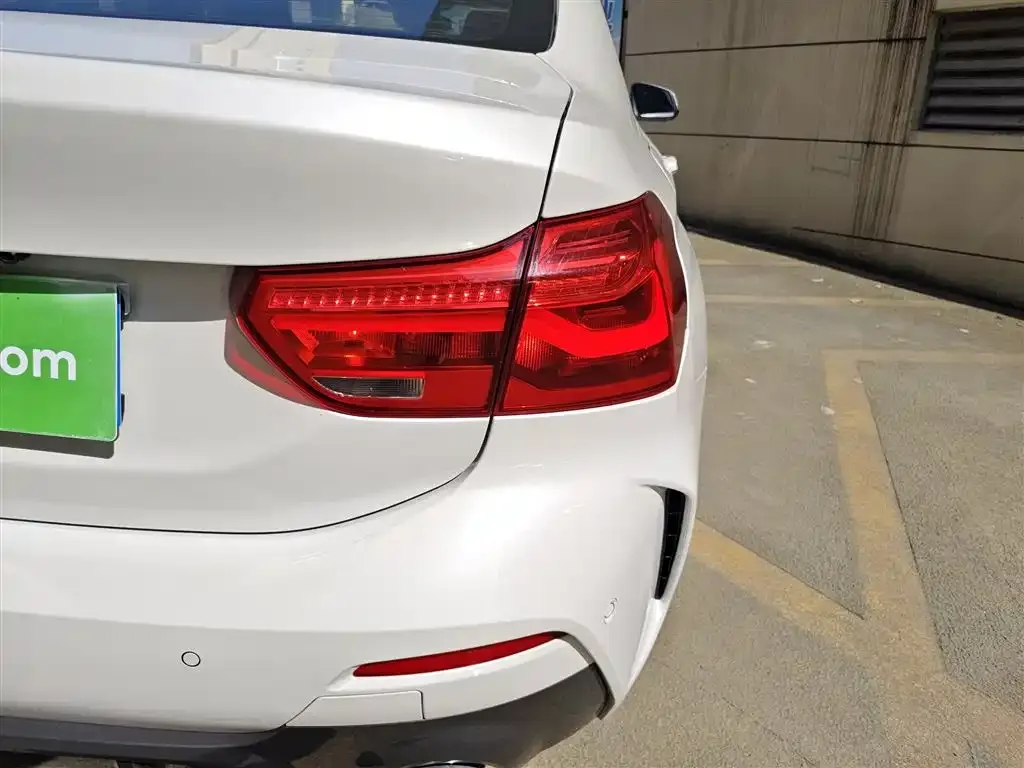 BMW 1 Series 2021 из CN, фото 7