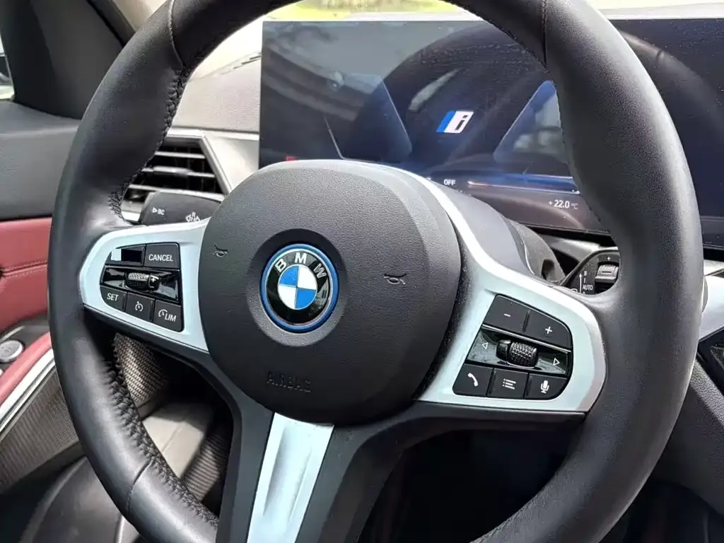 BMW i3 — фото 2