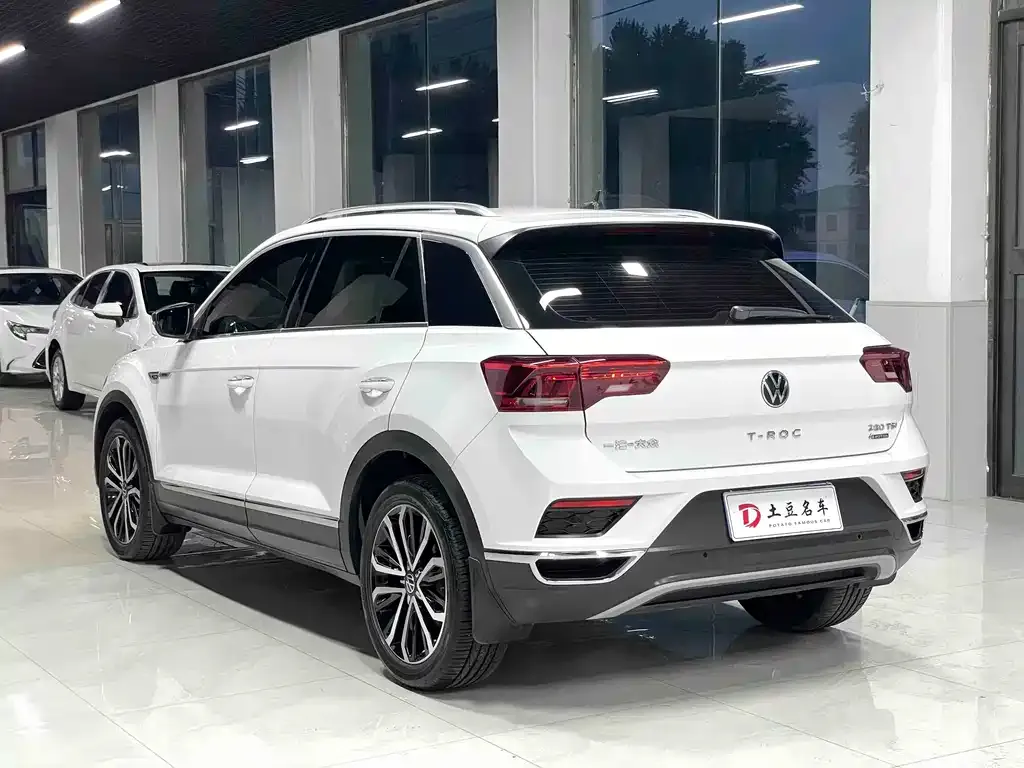 Volkswagen T-Roc 2022 из CN, фото 2