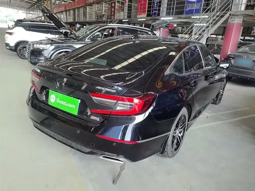 Honda Accord — фото 6