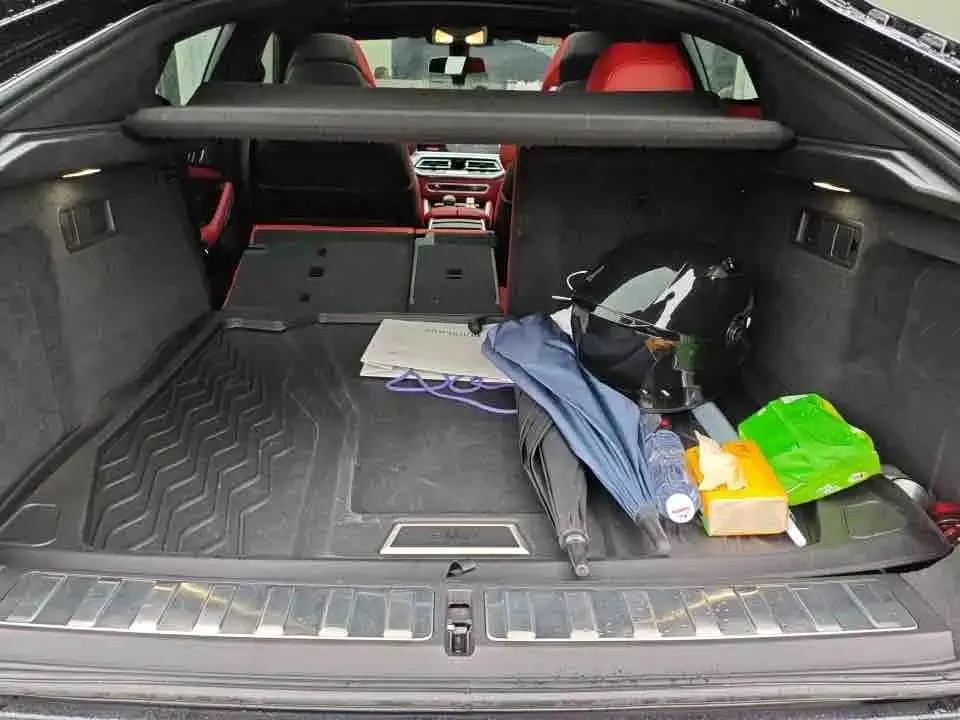 BMW X6 M 2021 из CN, фото 5