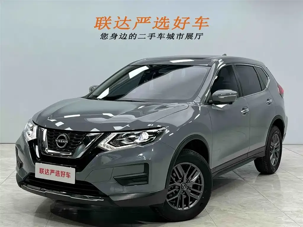 Nissan X-Trail — фото 1