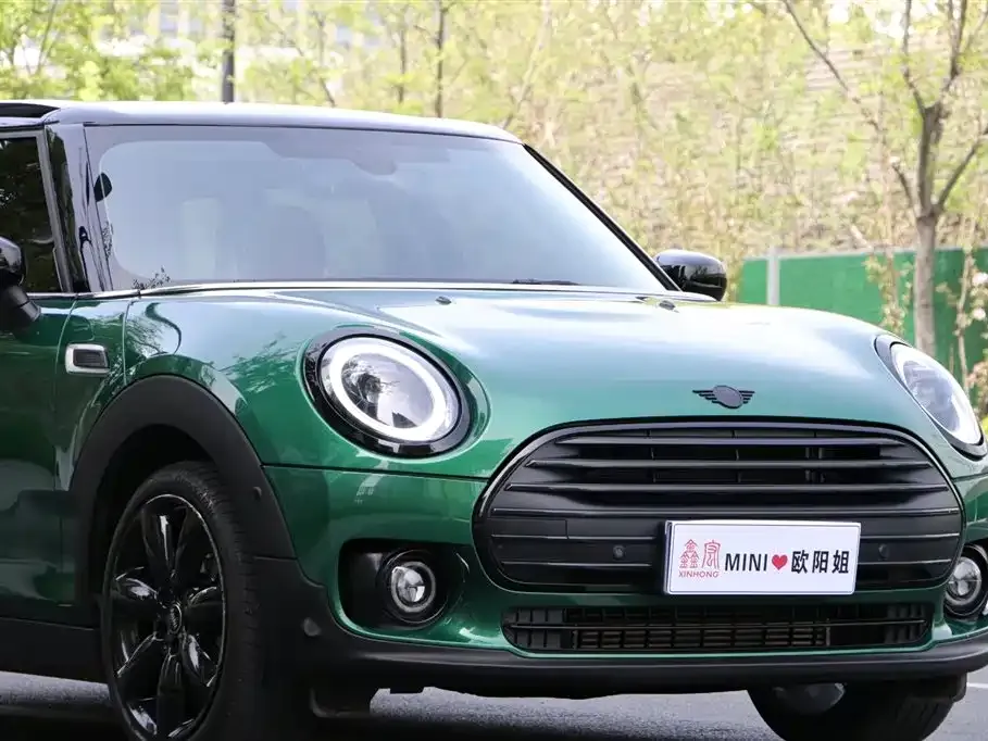 MINI Clubman — фото 7