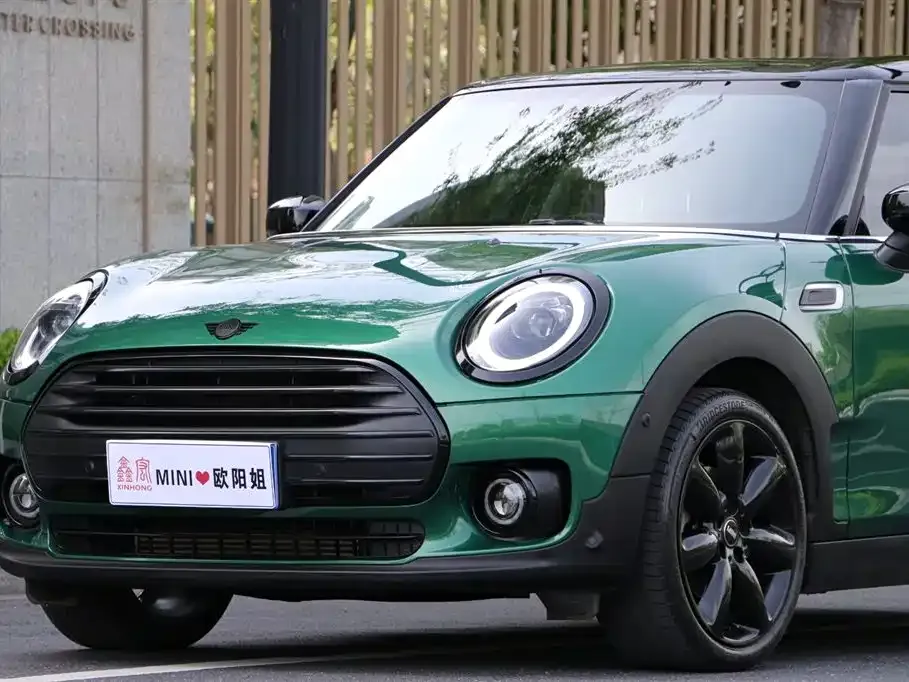 MINI Clubman — фото 9