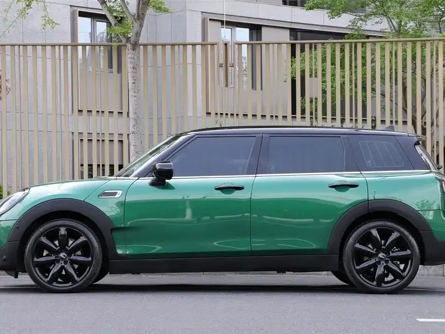 MINI Clubman — фото 5