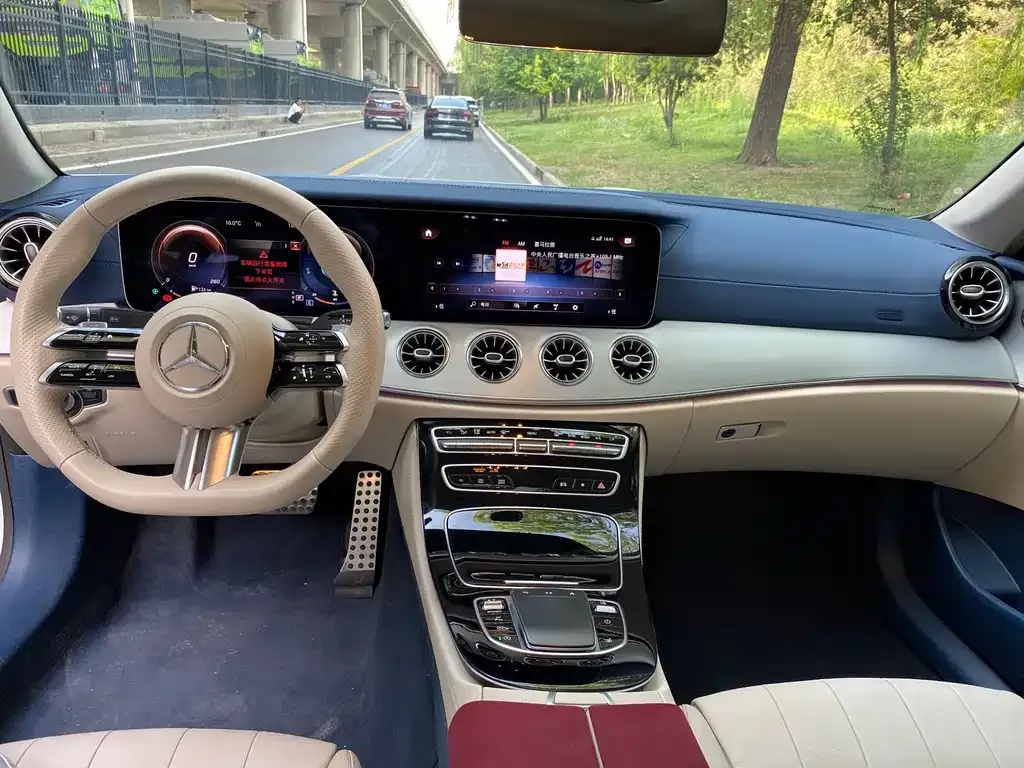 Mercedes-Benz E-Class (Import) — фото 4