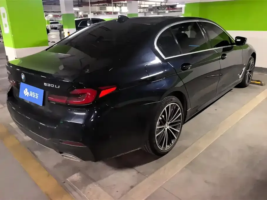 BMW 5 Series — фото 4