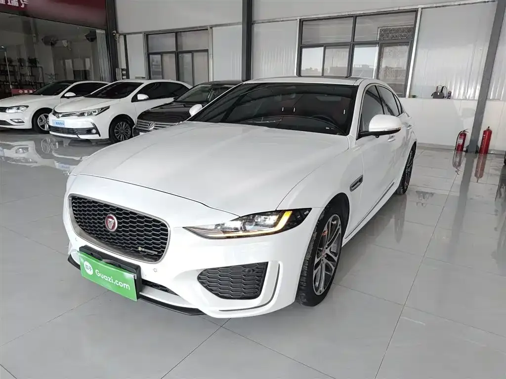 Jaguar XEL — фото 1