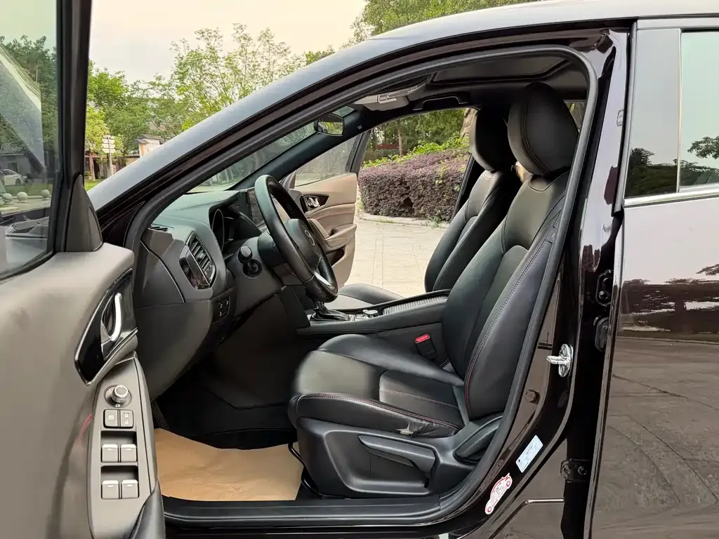 Mazda CX-4 2022 из CN, фото 8