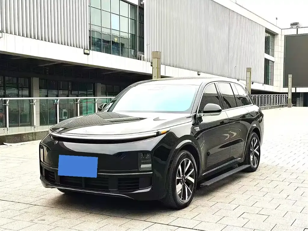 Li Auto L8
